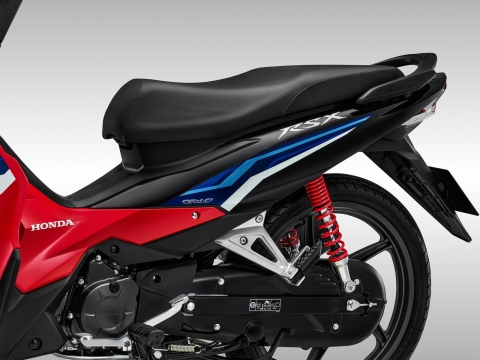 Tem xe mới ấn tượng